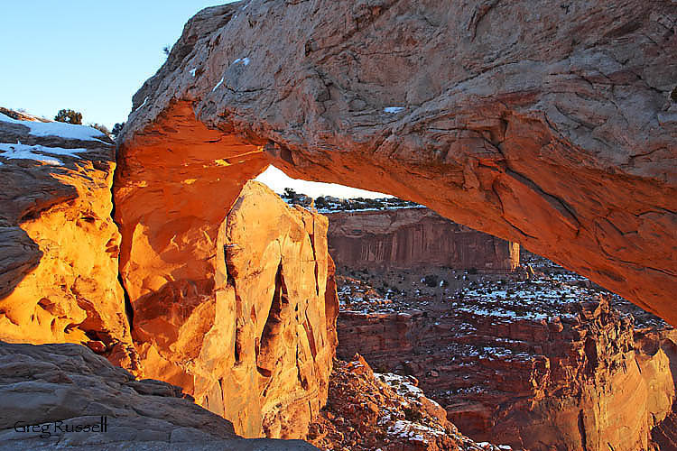 canyonlands, national park, island in the sky, mesa arch, sunrise photo, dramatic sunrise