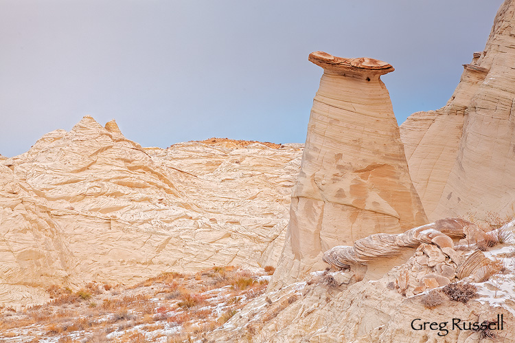 hoodoo and badlands near Churchwells, Utah